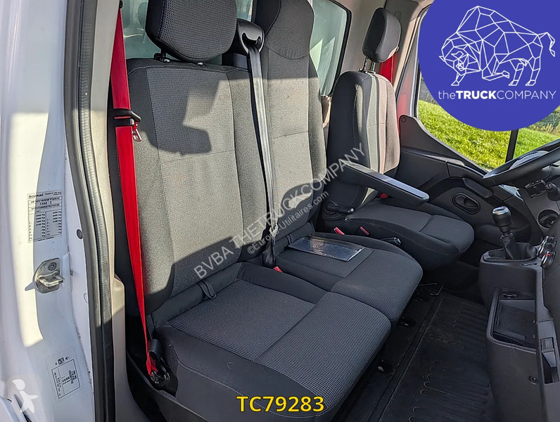 Véhicule utilitaire Renault 2.3 DCI KOFFER MET...