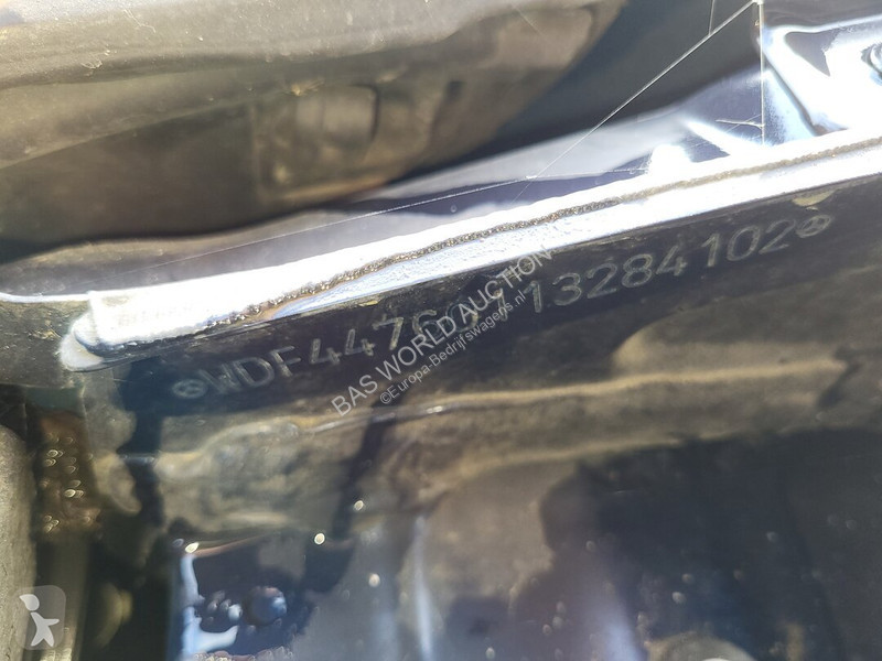 Véhicule utilitaire Mercedes 109
