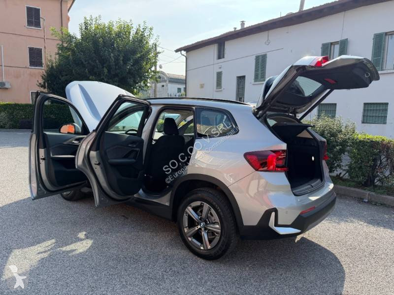 Véhicule utilitaire BMW