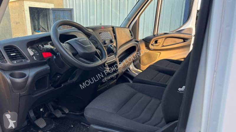 Furgoneta Iveco 35C16