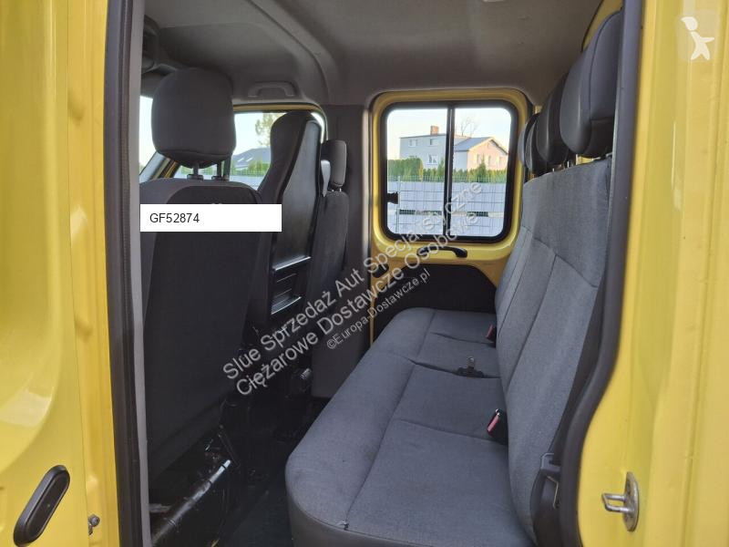 Renault 2.3 van