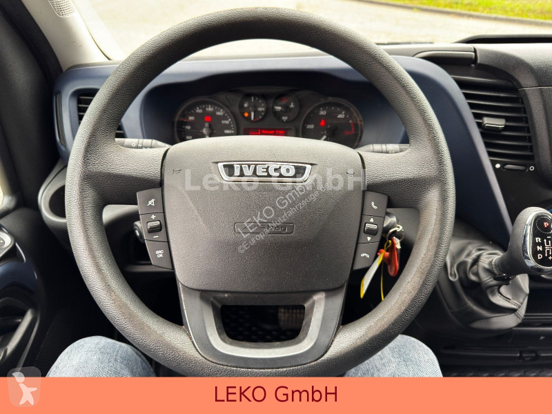 Iveco 35C14 van