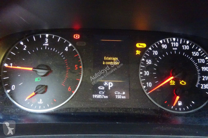 Užitkové vozidlo Renault MEGANE 1,5 DCI 115 BVA