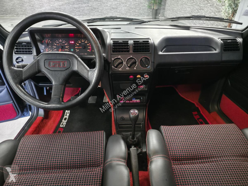 Bedrijfswagen Peugeot 205 GTi 1.9 1.9i - 122...