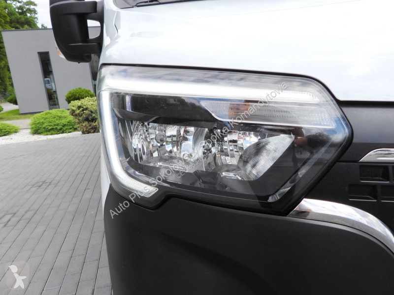 Samochód dostawczy Renault  MASTER