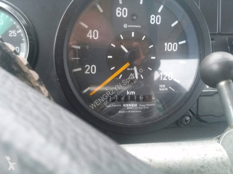 Samochód dostawczy Mercedes U1600 POJAZD...
