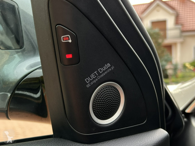 Véhicule utilitaire Audi SQ5