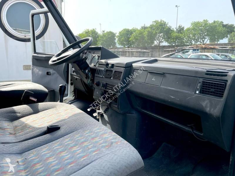 Furgoneta Iveco
