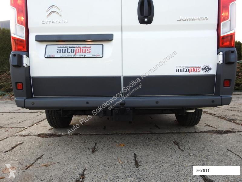Véhicule utilitaire Citroën JUMPER FURGON...