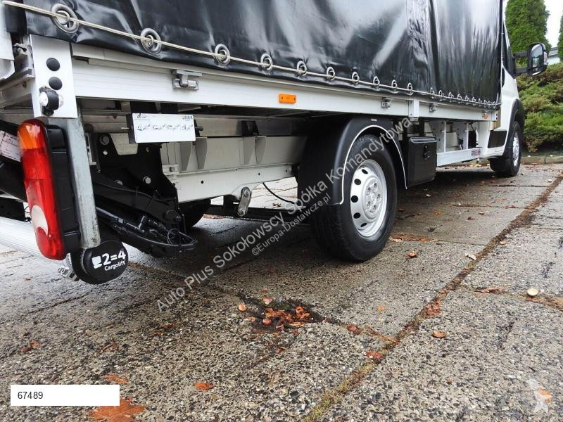 Autoutilitară Peugeot BOXER PLANDEKA WINDA 8...