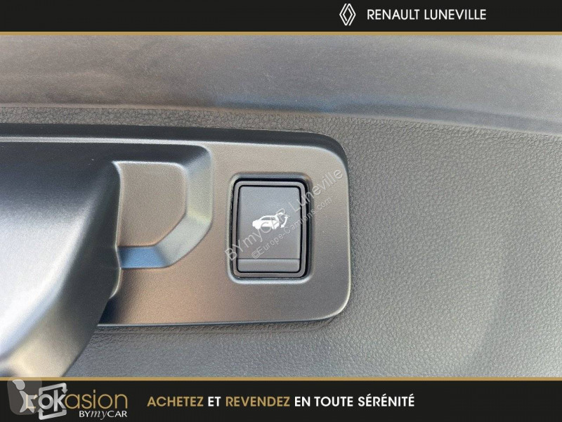 Veicolo commerciale Renault Rafale E-Tech full...