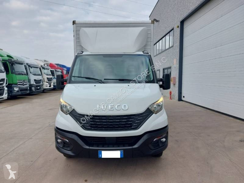 Véhicule utilitaire Iveco