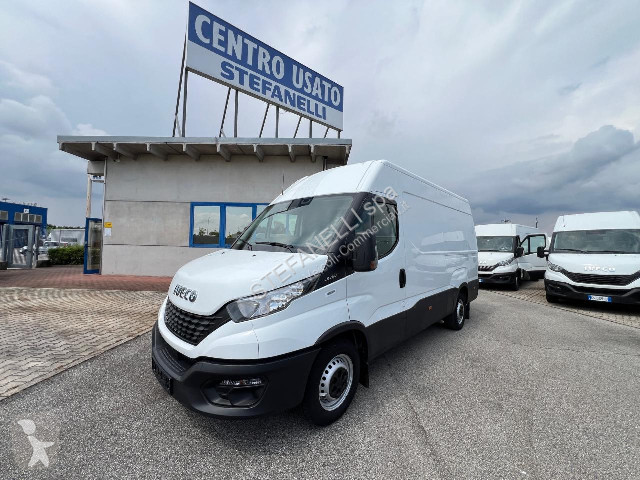 Veicolo commerciale Iveco DAILY 35S16 V