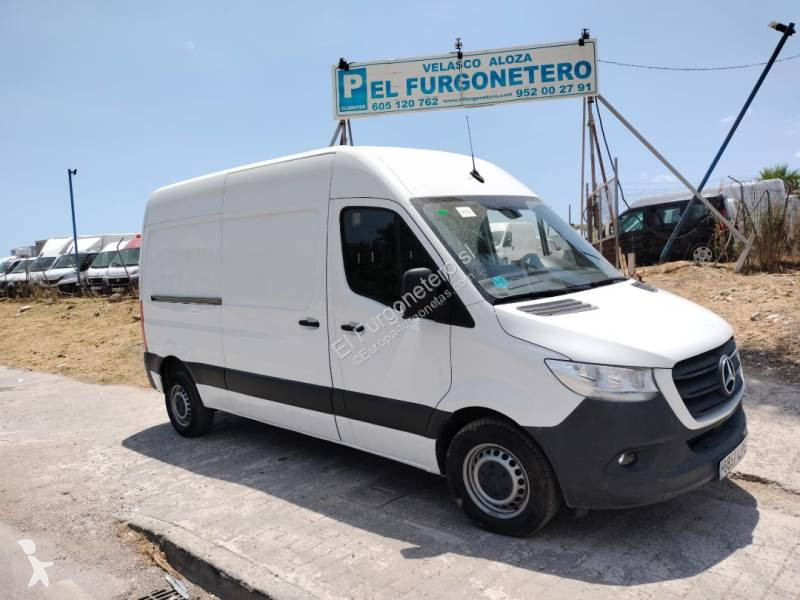 Véhicule utilitaire Mercedes