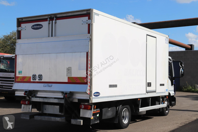 Furgoneta Iveco BAKWAGEN KOELWAGEN LAADKLEP...