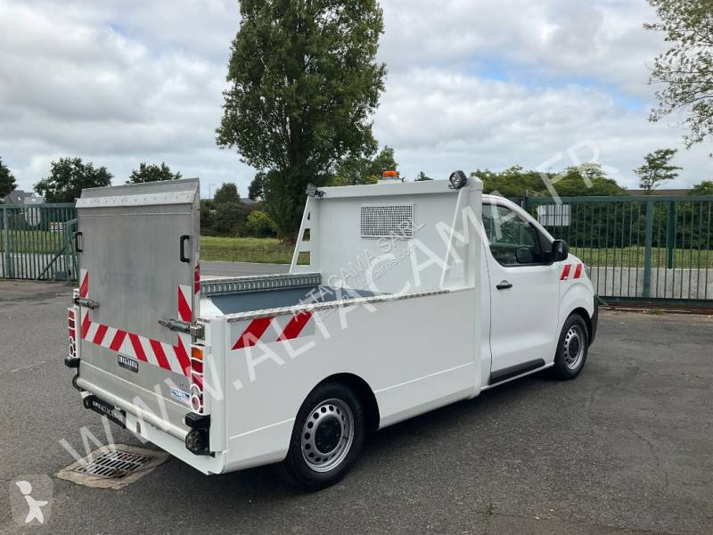 Peugeot van