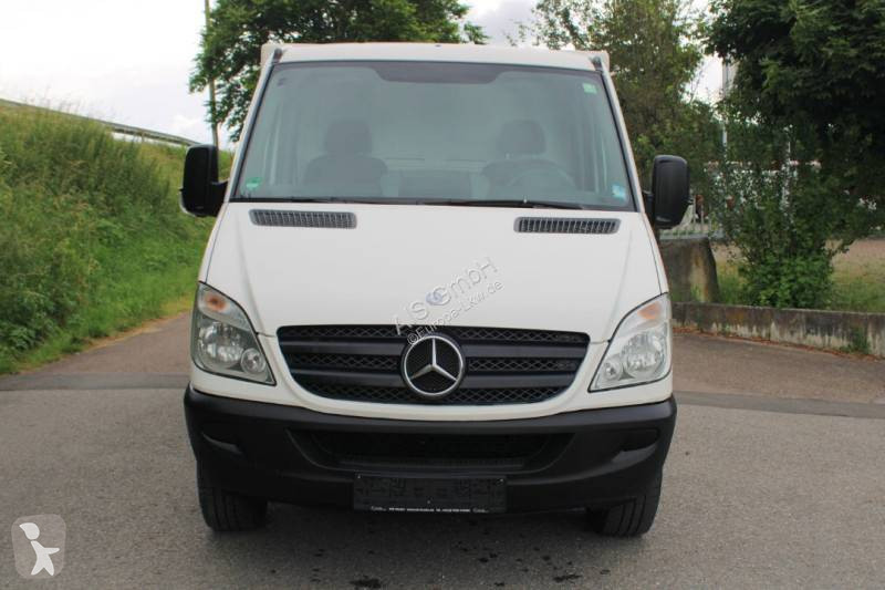 Véhicule utilitaire Mercedes