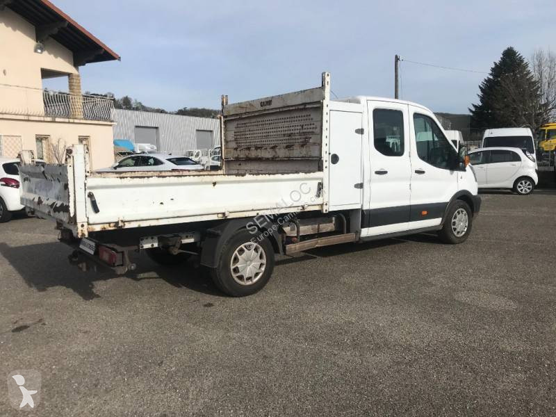 Autoutilitară Ford