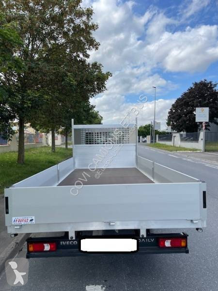 Véhicule utilitaire Iveco