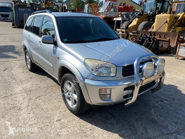 Véhicule utilitaire Toyota RAV 4