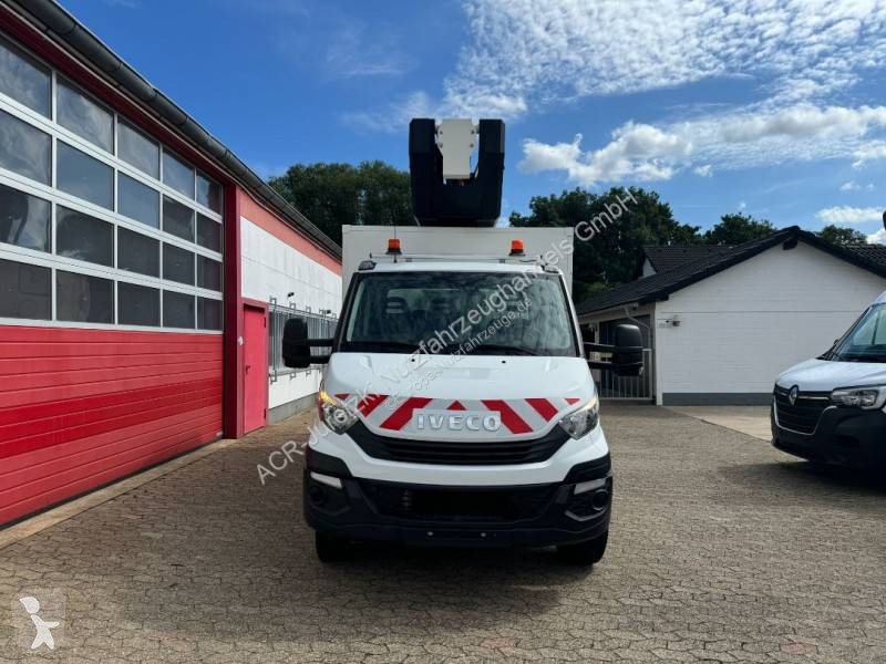 Furgoneta Iveco