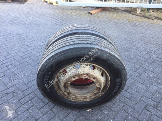Bedrijfswagen  KORMORAN 275/70R22.5 99%