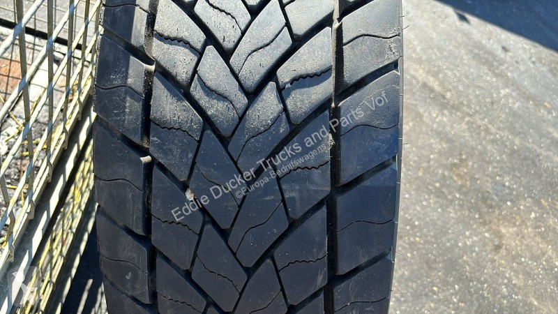 Nyttofordon Goodyear 295/60R22.5 KMAX D