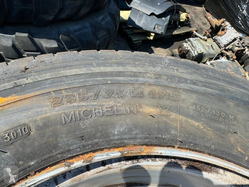 Autoutilitară Michelin 235/75R17.5 XZE2