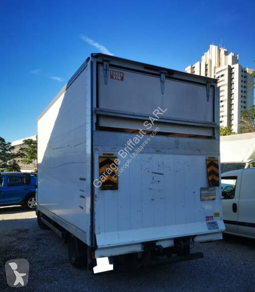 Véhicule utilitaire Renault
