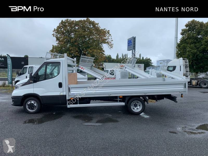 Véhicule utilitaire Iveco