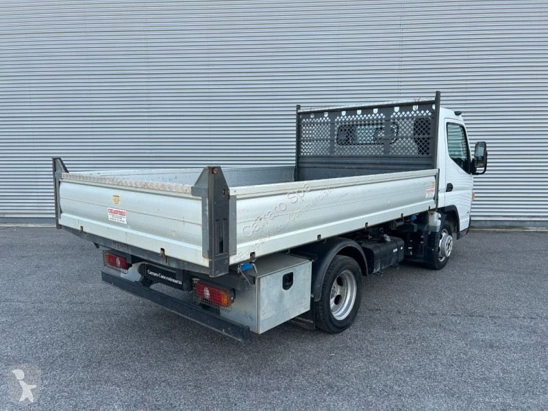 Veicolo commerciale Mitsubishi IV