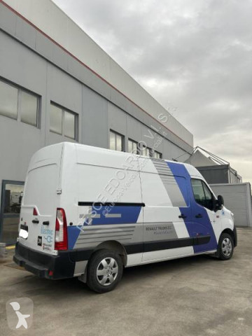 Fourgon utilitaire Renault