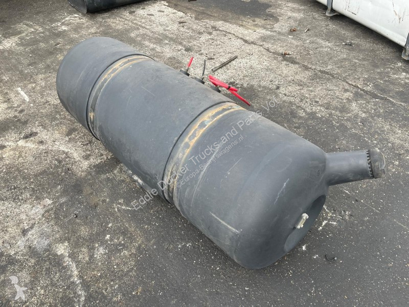 Varevogn KUNSTSTOF BRANDSTOFTANK 240 LTR...