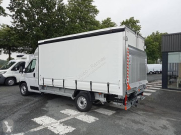 Rideaux coulissants (plsc) Fiat neuf