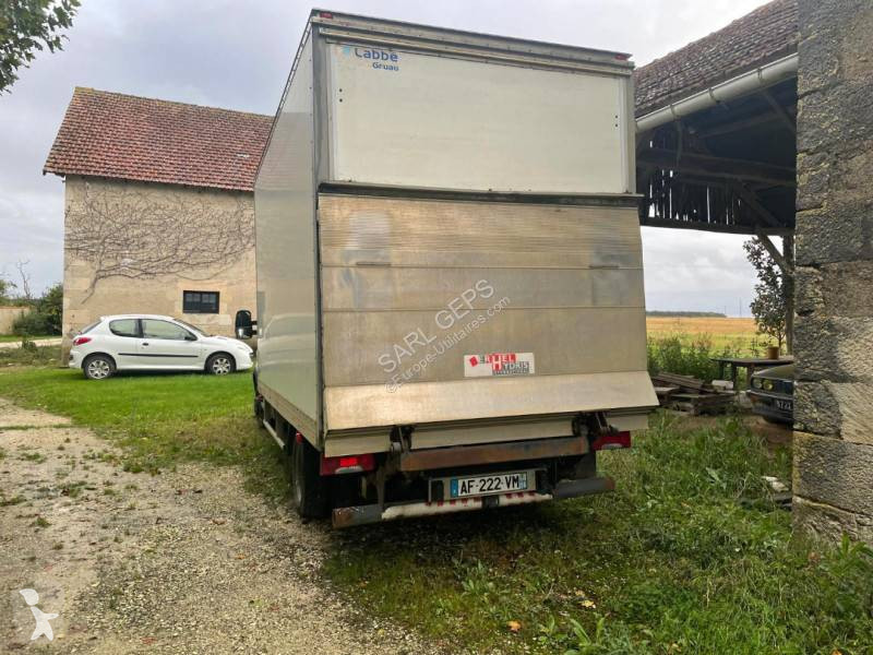 Furgoneta Iveco