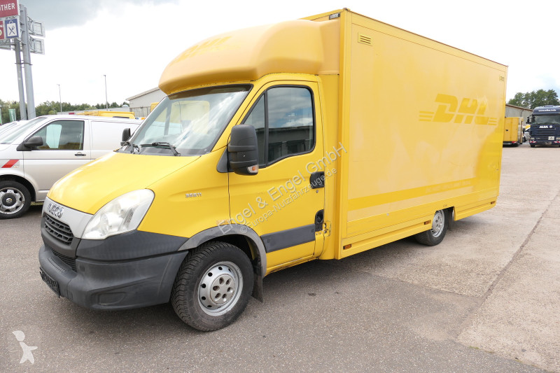 Nyttofordon Iveco Daily 35 S11 C30C AUTOMATIK...