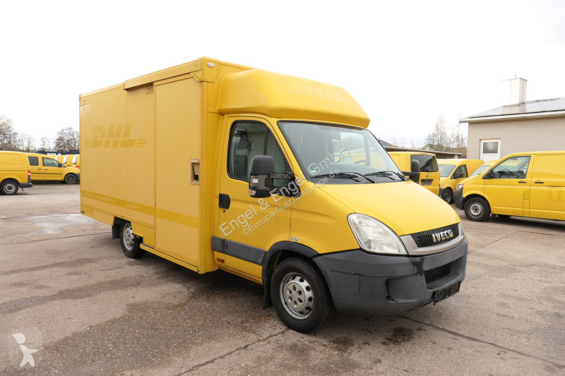 Autoutilitară Iveco Daily 35 S11 C30C AUTOMATIK...