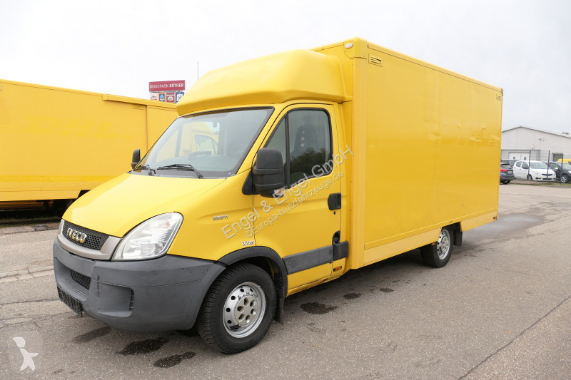 Veicolo commerciale Iveco Daily 35 S11 C30C...