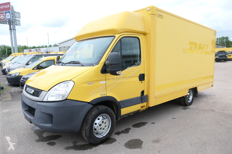 Veicolo commerciale Iveco Daily 35 S11 C30C...