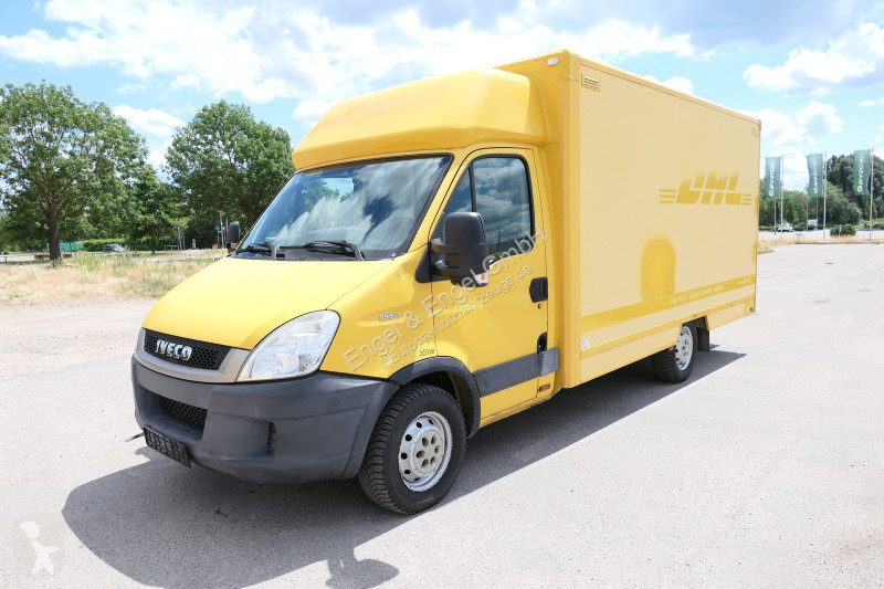 Nyttofordon Iveco Daily 35 S11 C30C AUTOMATIK...