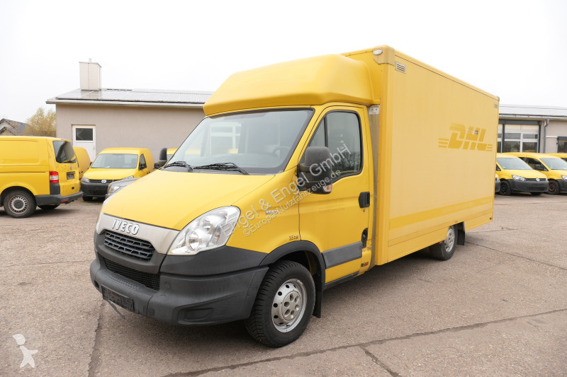 Autoutilitară Iveco Daily 35 S11 C30C AUTOMATIK...