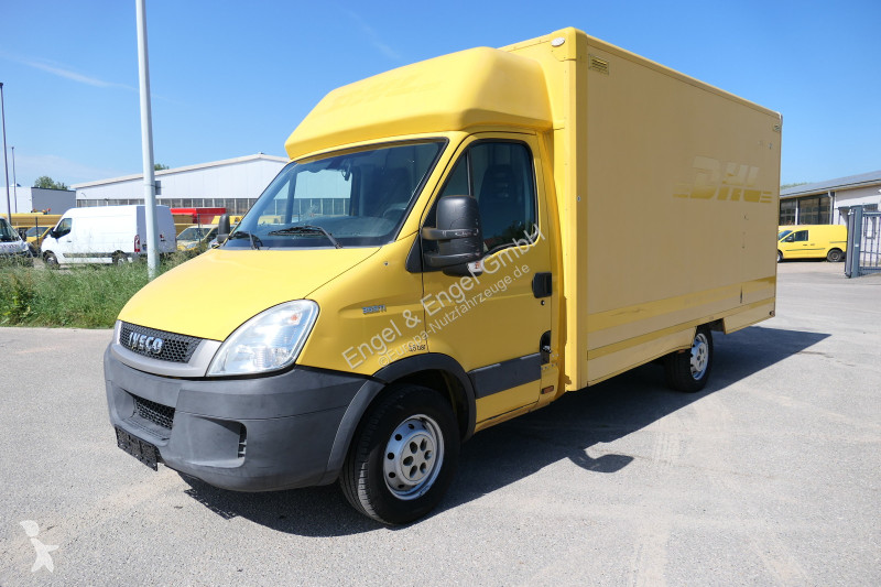 Užitkové vozidlo Iveco Daily 35 S11 C30C...