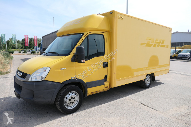 Autoutilitară Iveco Daily 35 S11 C30C AUTOMATIK...