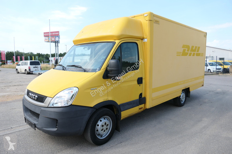 Veicolo commerciale Iveco Daily 35 S11 C30C...
