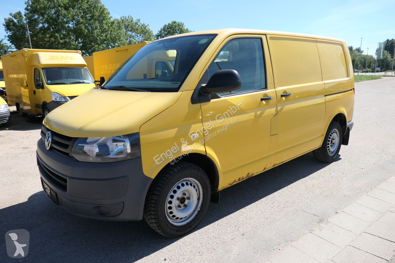 Véhicule utilitaire Volkswagen T5 Transporter...