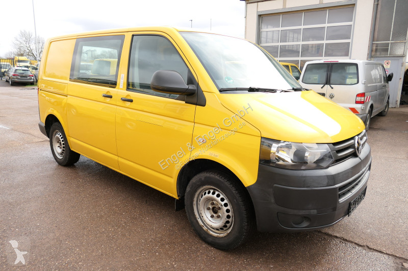 Veículo utilitário Volkswagen T5 Transporter...