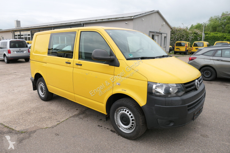 Autoutilitară Volkswagen T5 Transporter 2.0 TDI...