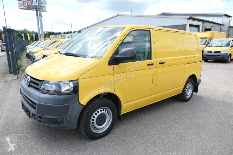 Véhicule utilitaire Volkswagen T5 Transporter...