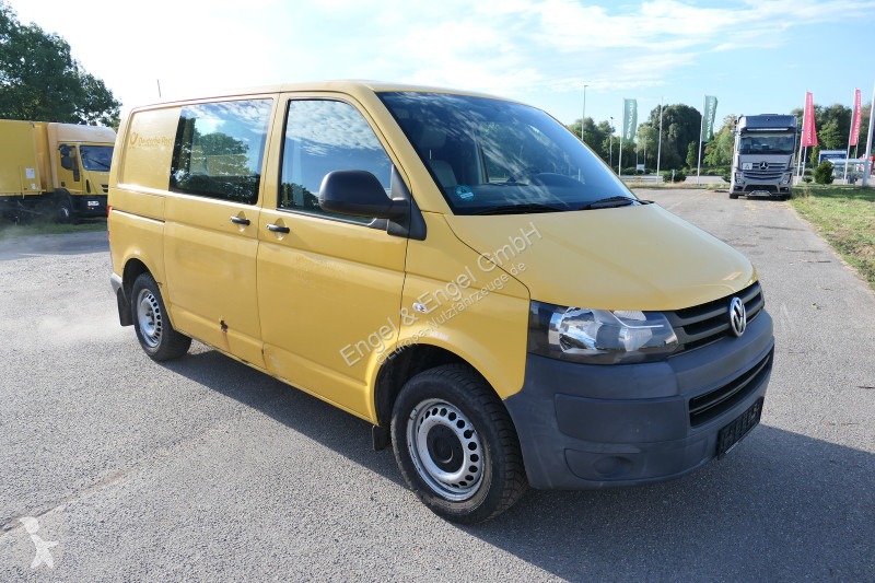 Autoutilitară Volkswagen T5 Transporter 2.0 TDI...