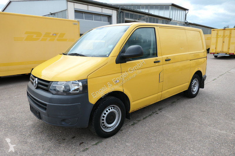 Autoutilitară Volkswagen T5 Transporter 2.0 TDI...
